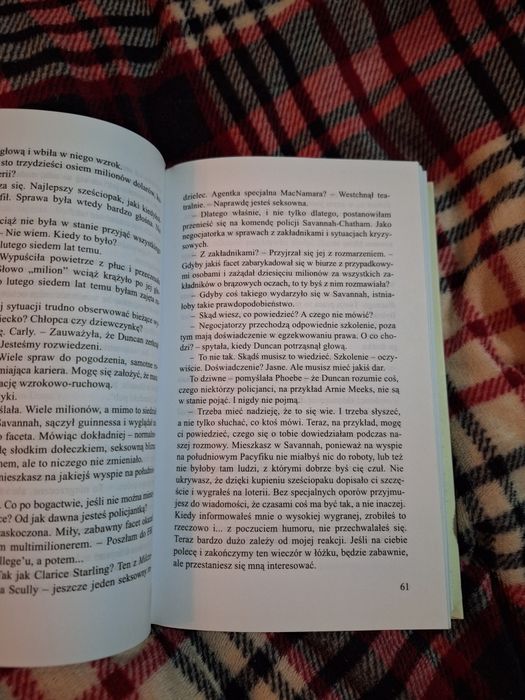 ,,W samo południe" Nora Roberts