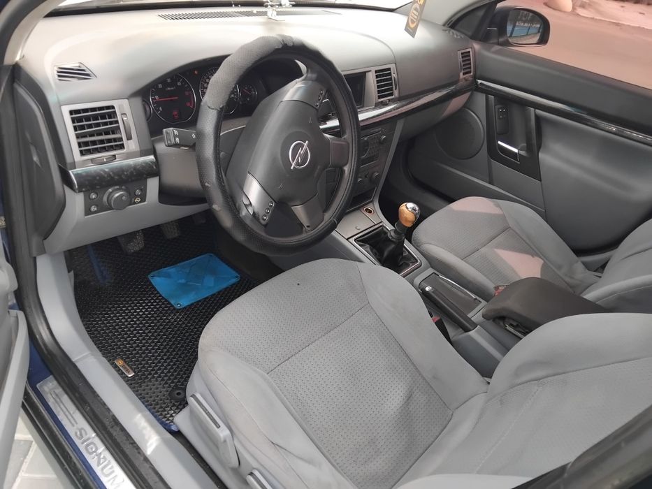 Opel Signum 2.2 дизель 2005 г.в.
