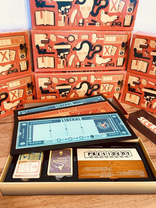 ХіТ! Secret Hitler Big Box (Таємний Гітлер, Секретний Гітлер) УКРАЇНСК