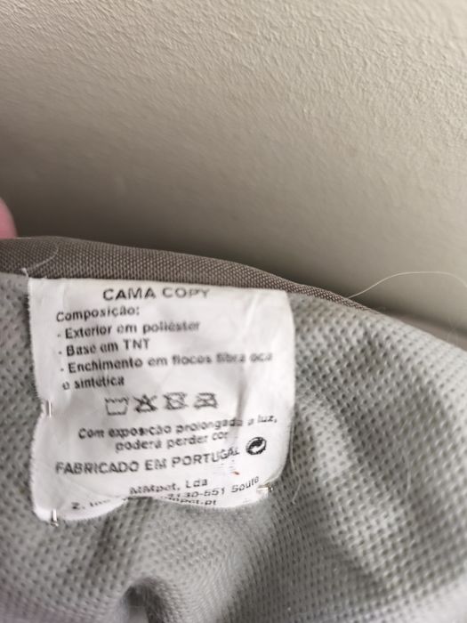 Cama para cão/ gato 1.10 mt.x0.80 cm.