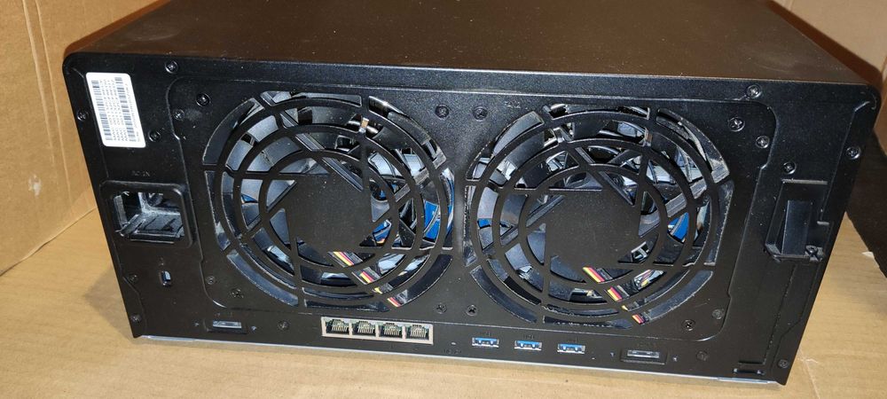 Synology DS1819+ 16GB RAM (Quad Core Intel CPU, Docker) DSM 7.4