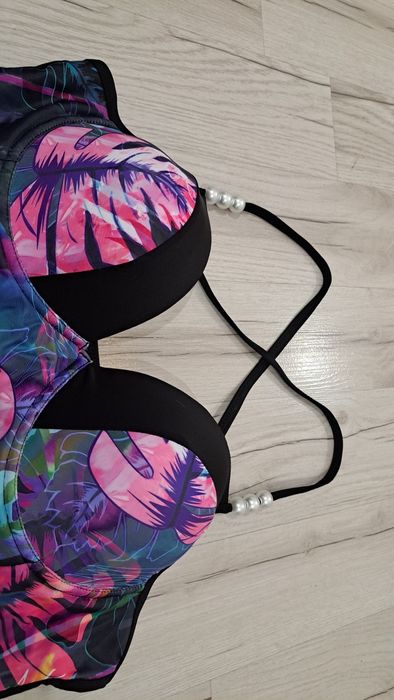 Strój kąpielowy jednocześciowy