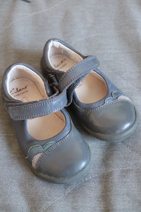 Buty dziecięce Clarks / Move / Zara Baby / Bella Paris