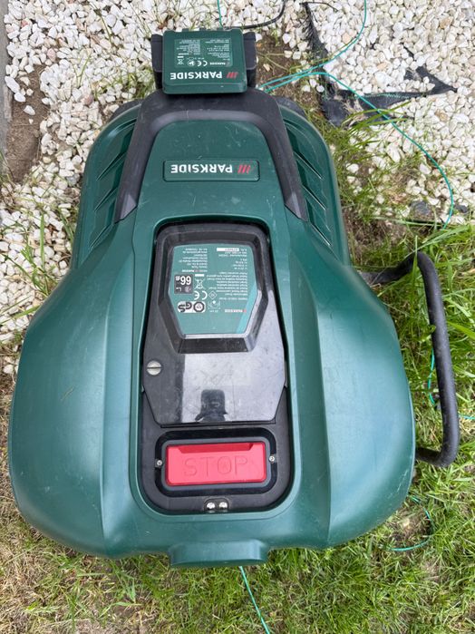 Robot koszący Parkside PAMRS 1000 A1 – do 1000 m²