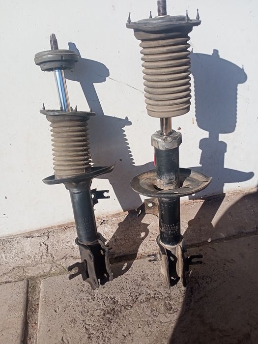 Переднии стойки Авео 400гр