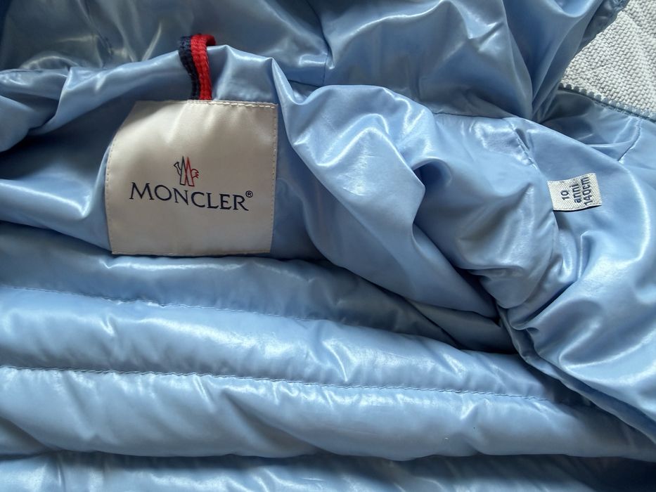 Wiosenno/jesienna Kurtka Moncler 10 lat/140 cm
