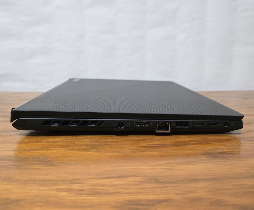 Asus Zephyrus M16 rtx3070ti QHD 165hz i9 12900h