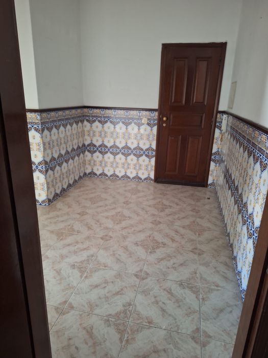 Apartamento 6 assoalhadas freamunde