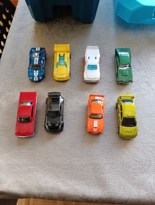 Vários sets Hot Wheels