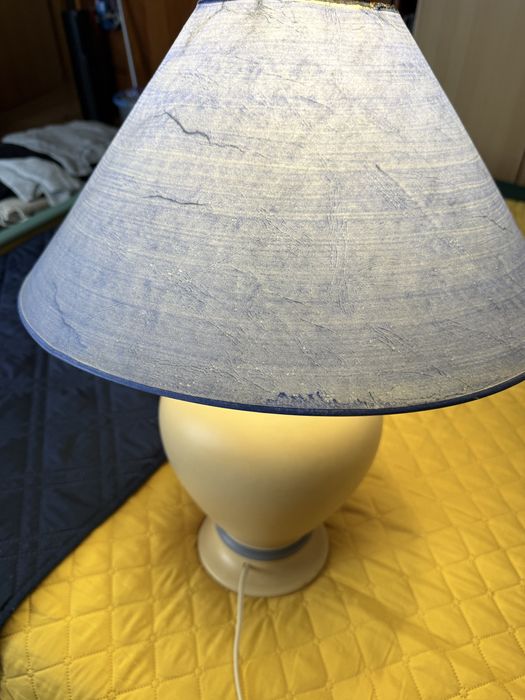 Candeeiro de mesa