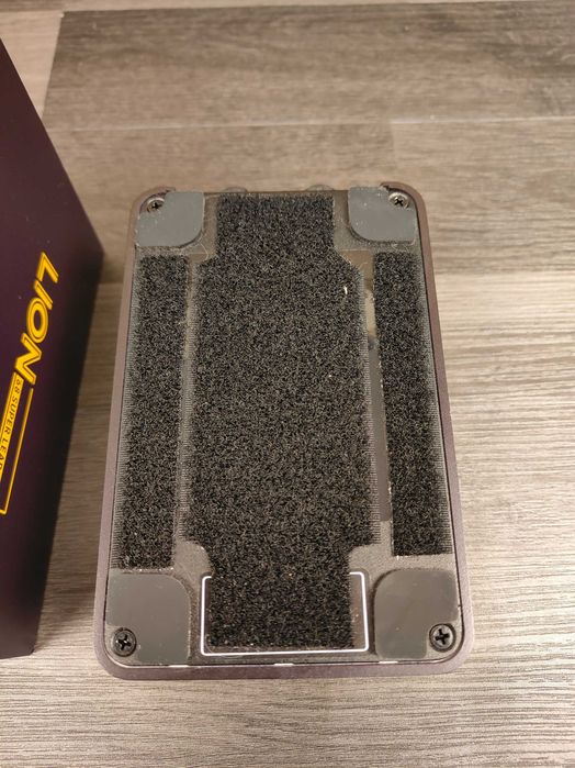 Universal Audio UAFX Lion 68 Super Lead Amp