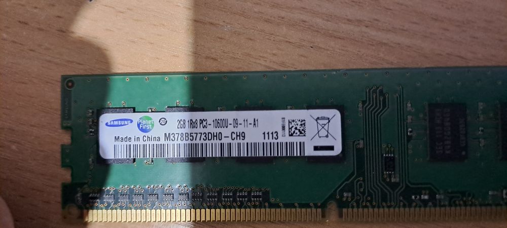 Оперативная память для компьютера Samsung 2Gb DDR3