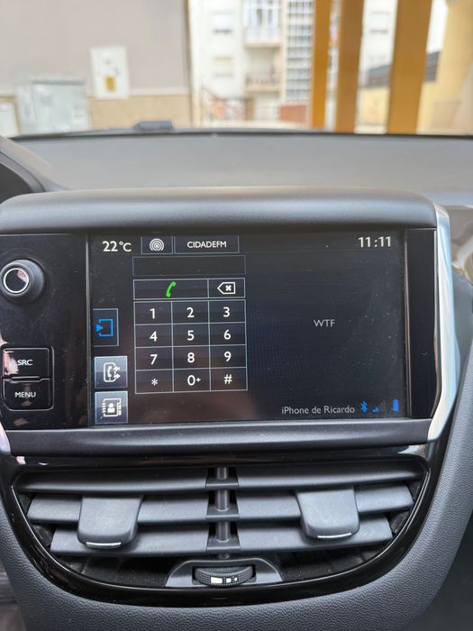 Peugeot 208 1.4 HDI - Full extras foto 5
