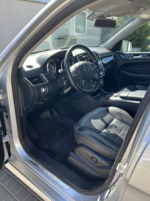 Продам свій дизельний Mercedes ML 350