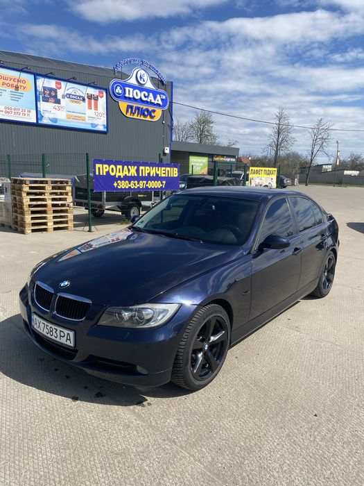 BMW e 90 2006 год.
