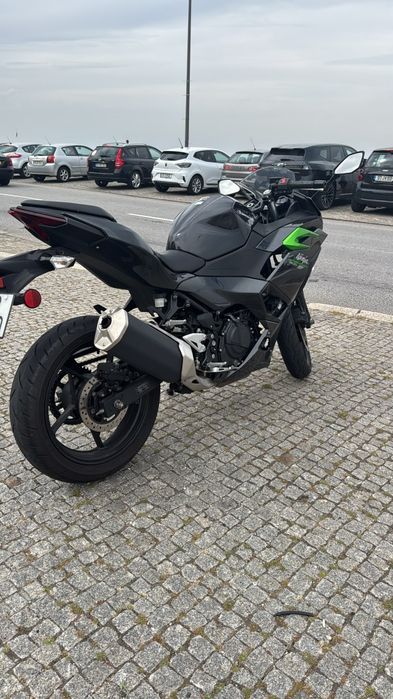 Kawasaki Ninja 500 de 11/2024