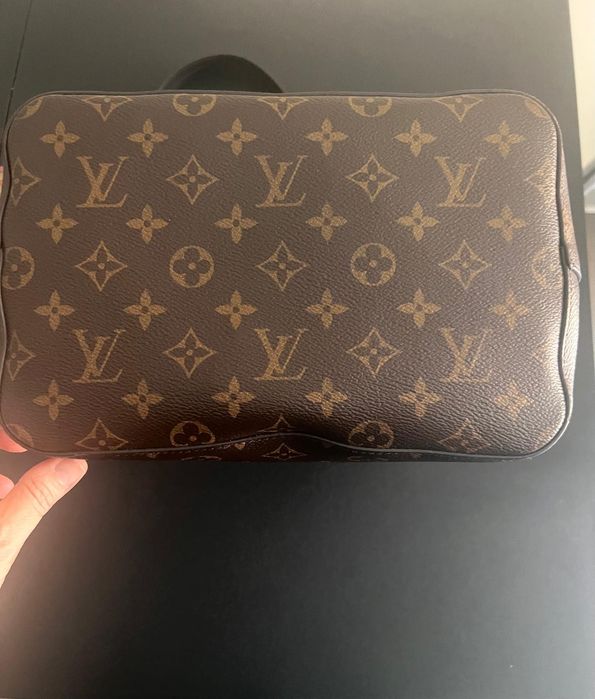 Mala (bolsa) Louis Vuitton Neo Noé