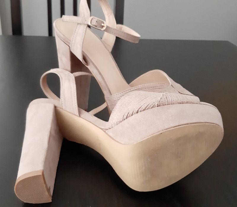 Dou Sandálias Calçado Guimarães