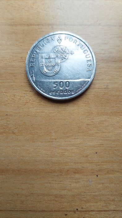 Moeda antiga de 500 escudos de 1998