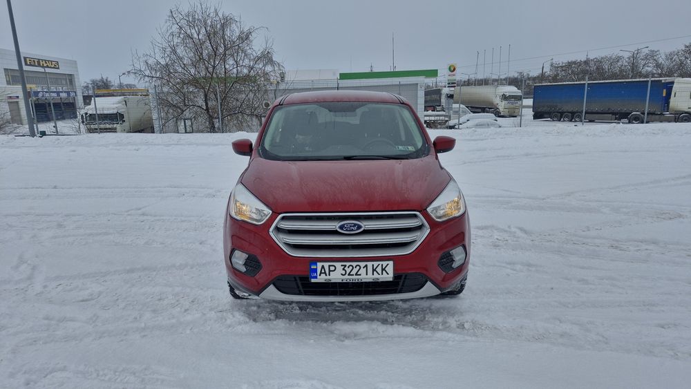 Продам Ford Escape 1.5