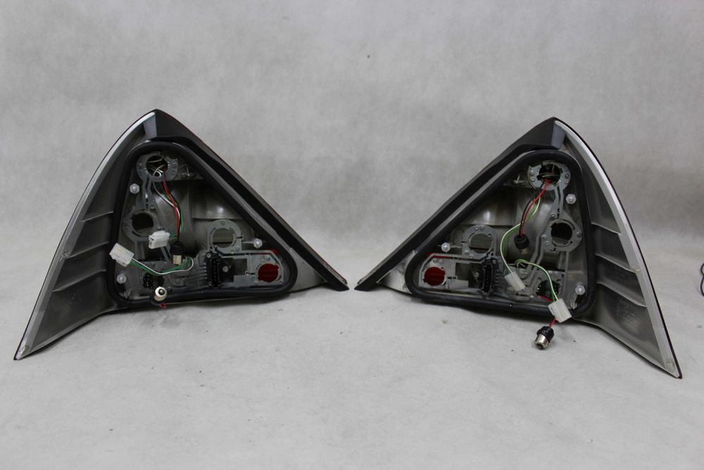 Lampy światła tylne tył MERCEDES R170 SLK 96-04 LED Tuning RED SMOKE