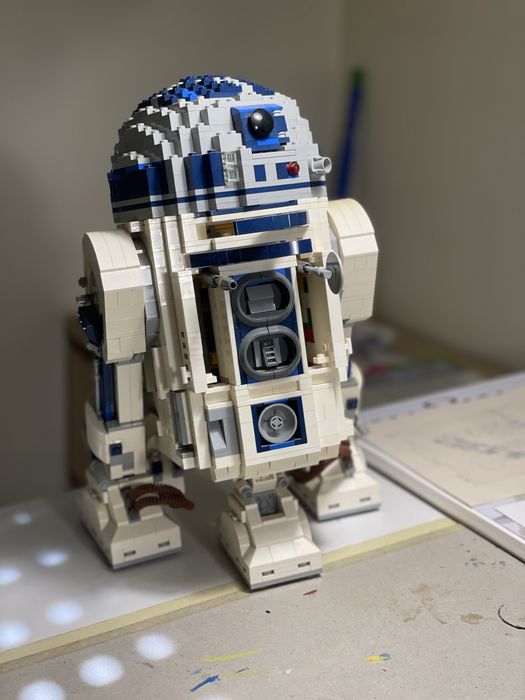 Lego Star Wars R2D2 n. 10225