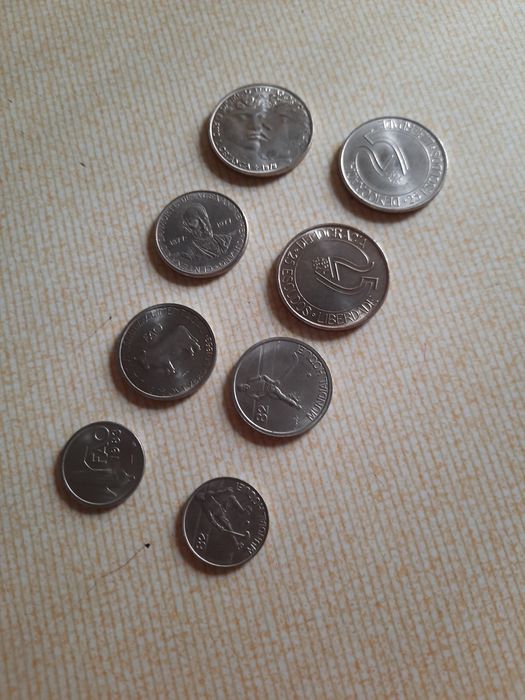 Moedas comemorativas portuguesas variadas