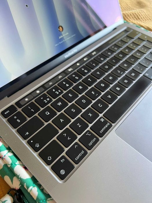 Macbook Pro M1 2020 13" 512GB 16GB RAM