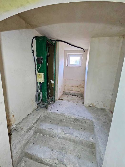 Продається виробничо-офісне приміщення в центральній частині м.Стрий