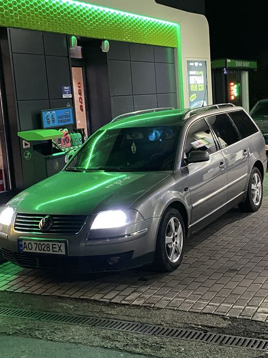 Пасат б 5* в хорошому стані