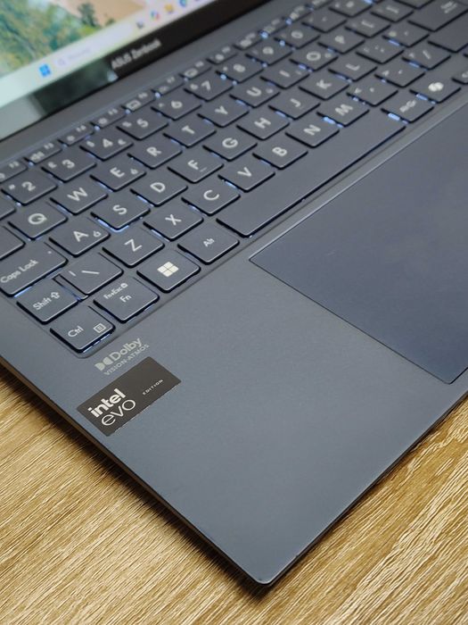 ASUS Zenbook S 13 OLED | Core Ultra 7 155U | 16GB | 1TB | 2.8K ...
