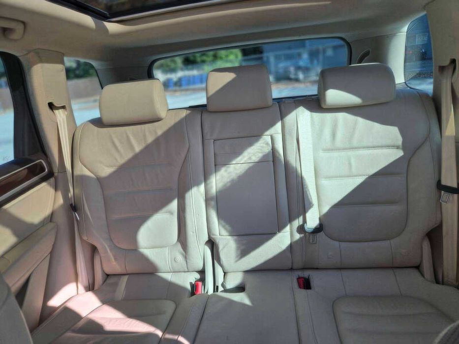 Volkswagen Touareg VR6 Lux      2016