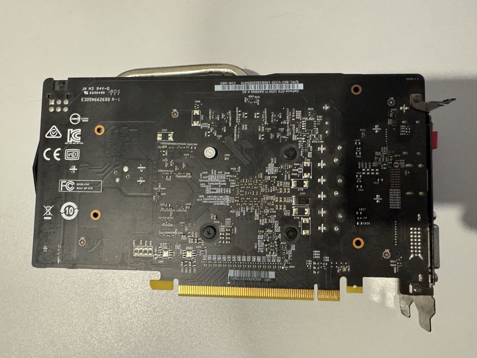 Відеокарта GTX 1050Ti 4GB