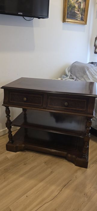 Mesa de televisão