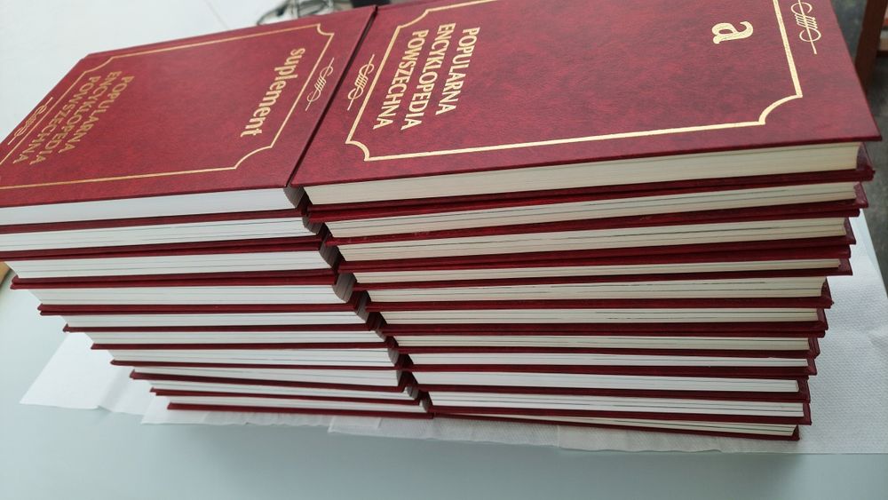 Popularna Encyklopedia Powszechna nowa 20 tomów prezent