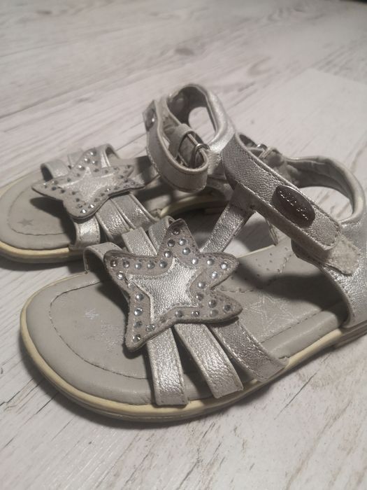 Sandałki Nelly Blu 25