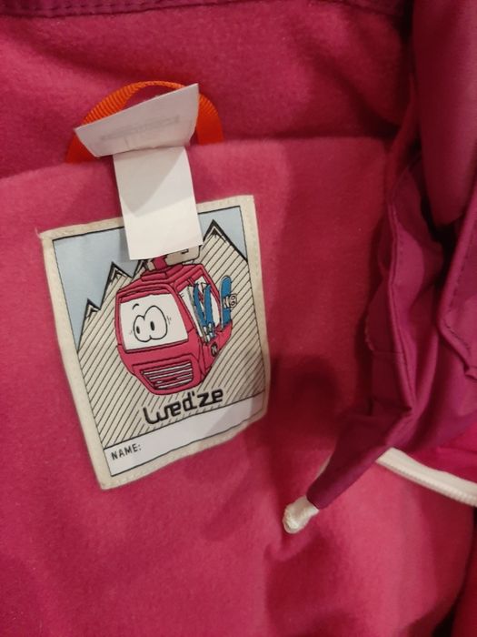 Fato de neve em bom estado