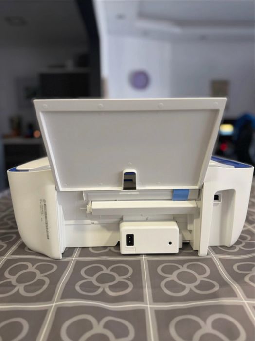 Impressora Multifunções a Jato de Tinta HP DeskJet 2922 All-in-One WiFi