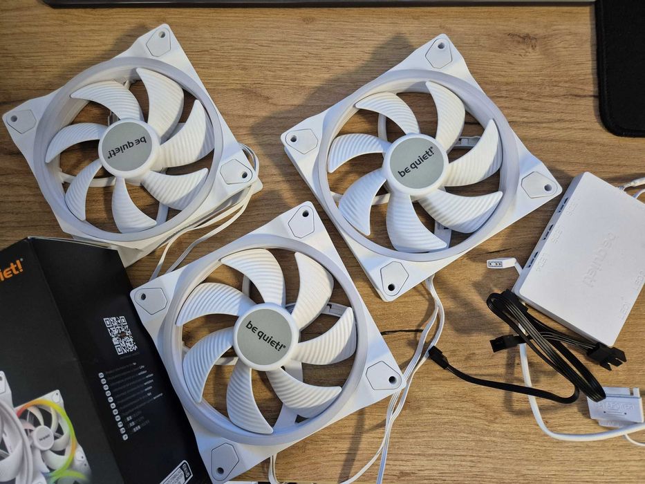 3*140mm A-RGB комплект преміум вентиляторів be quiet! Light Wings White+хаб