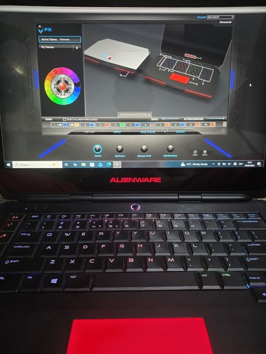Игровой Под ремонт DELL Alienware 15 r2 15,6" 4K  i7 6700HQ/GTX970M 15.6 UHD 4K Touchscreen сенсорний екран