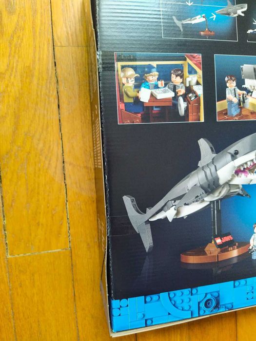 LEGO Ideas 21350 Jaws