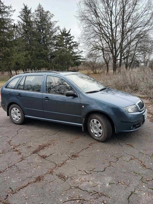 Автомобиль Scoda Fabia