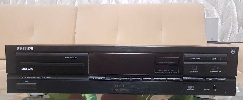 CD проигрыватель Philips CD 604/CDM4/19/ made in Belgium