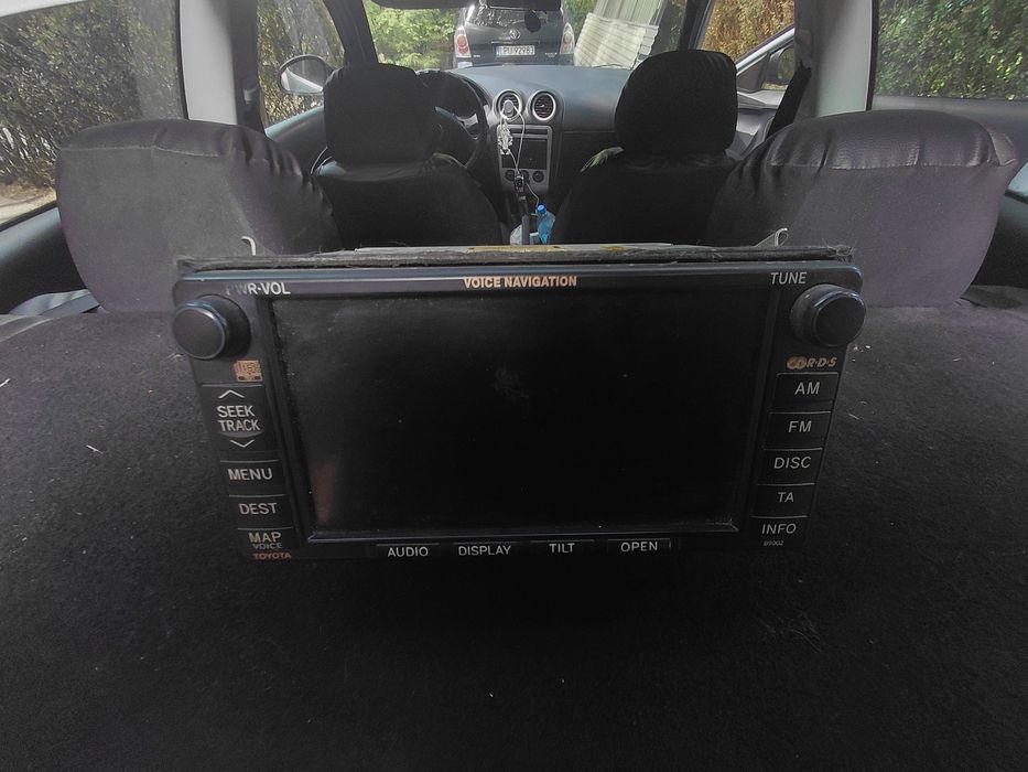 Radio/nawigacja toyota corolla verso.