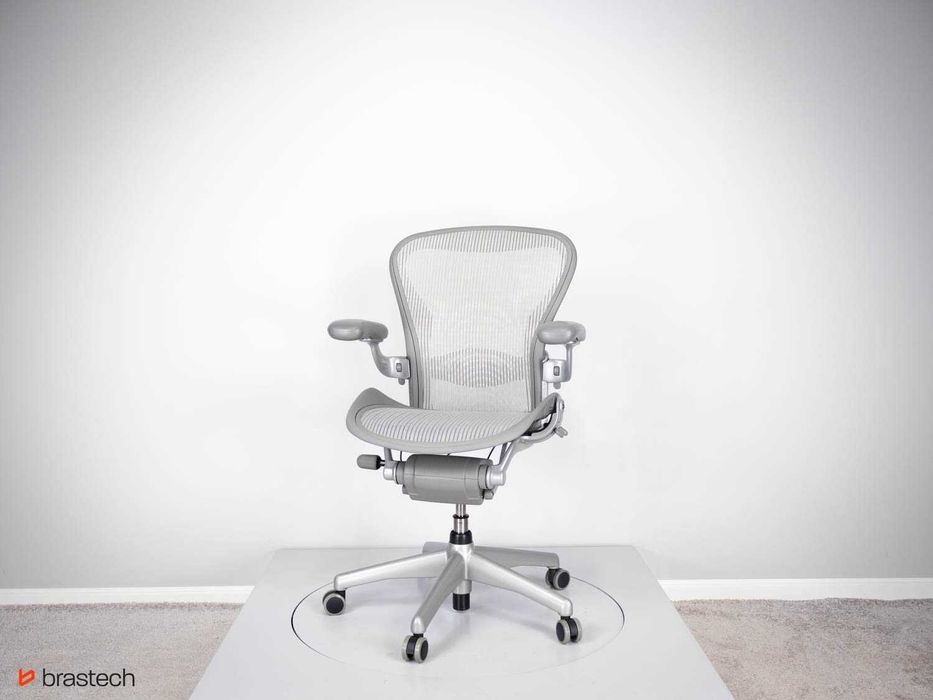 Fotel biurowy Herman Miller Aeron Classic B Platinum Mineral