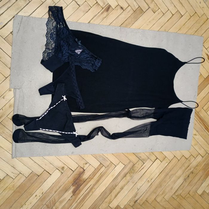 Чорне міні плаття