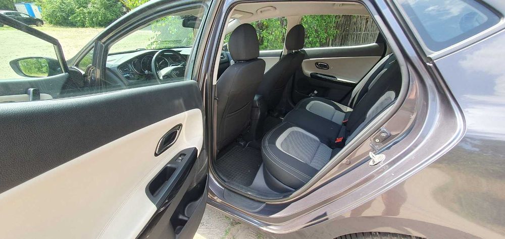 Kia Ceed 2012 1.6CDI