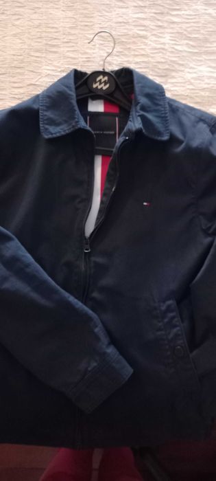 Blusões de Verão e Roupa de Homem muito pouco usada ou nova