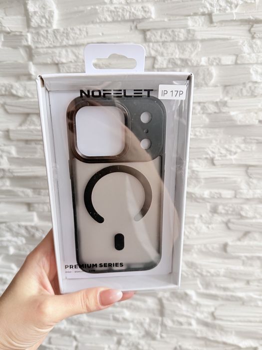 Чохол iphone 17 pro