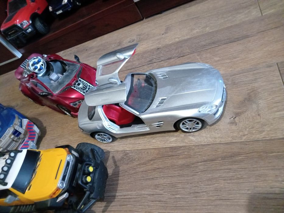 Машина модельки игрушки